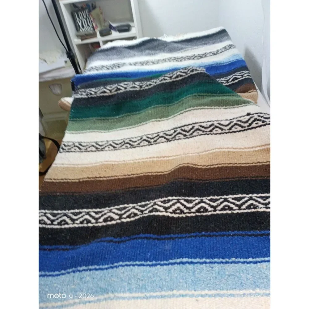 Handwoven Mexican Falsa Blanket - Blue Gray White Diamond Weave Throw